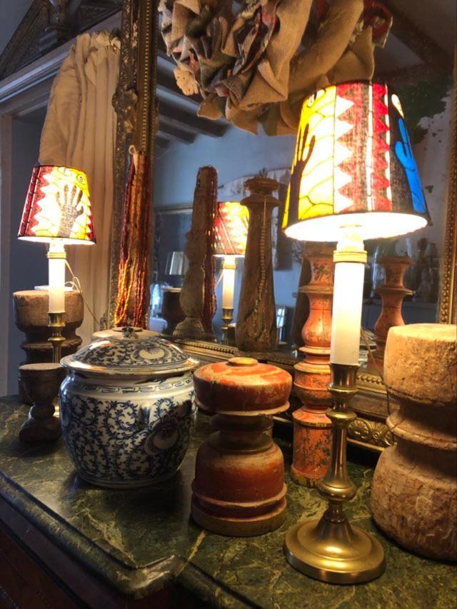 Maison D'Hotes "Les Volets Verts" Et Sa Brocante Ecueille Ngoại thất bức ảnh
